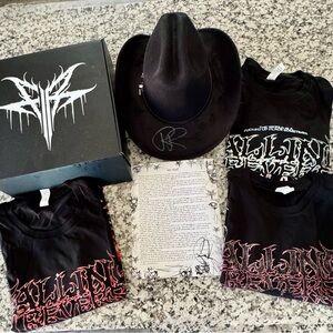 Falling in Reverse Ronnie Radke Signed Merch LOT | Hat, 3 T-Shirts, Lyric Sheet